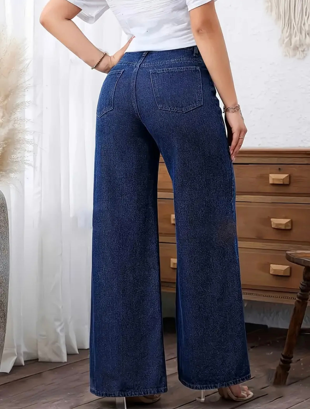 High-Waist Flared Jeans