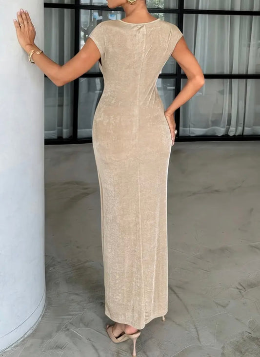 Chic Fitted Silhouette Dress with Buckle Detail - Khaki - L & XL