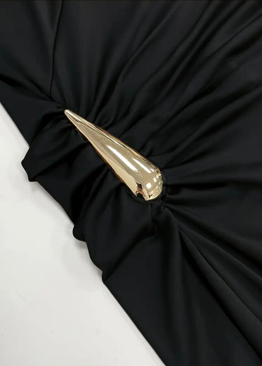 Elegant Long Dress with Buckle Details - Black - size M & L