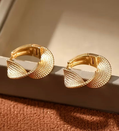 Ribbon Hoop Earrings - Gold