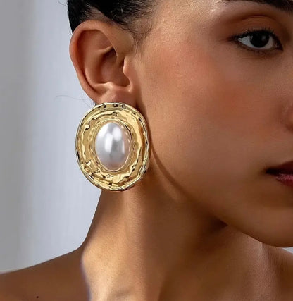 Large Oval Earrings - Golden