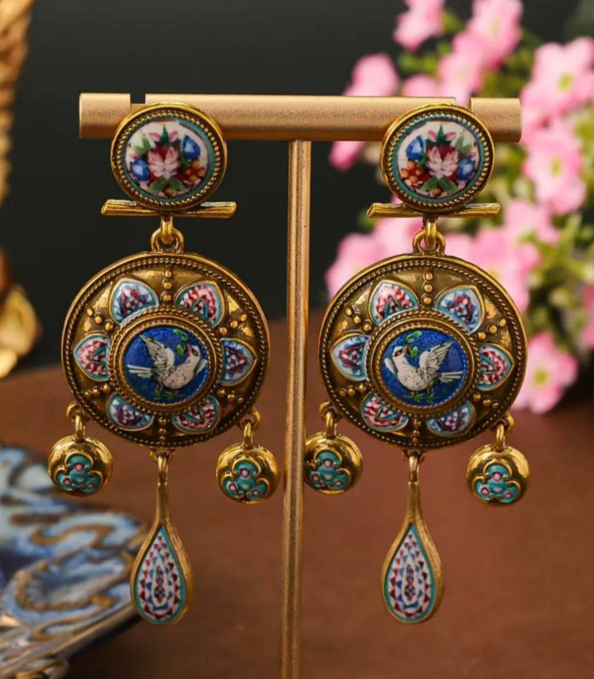 Vintage Ethnic Earrings - Golden