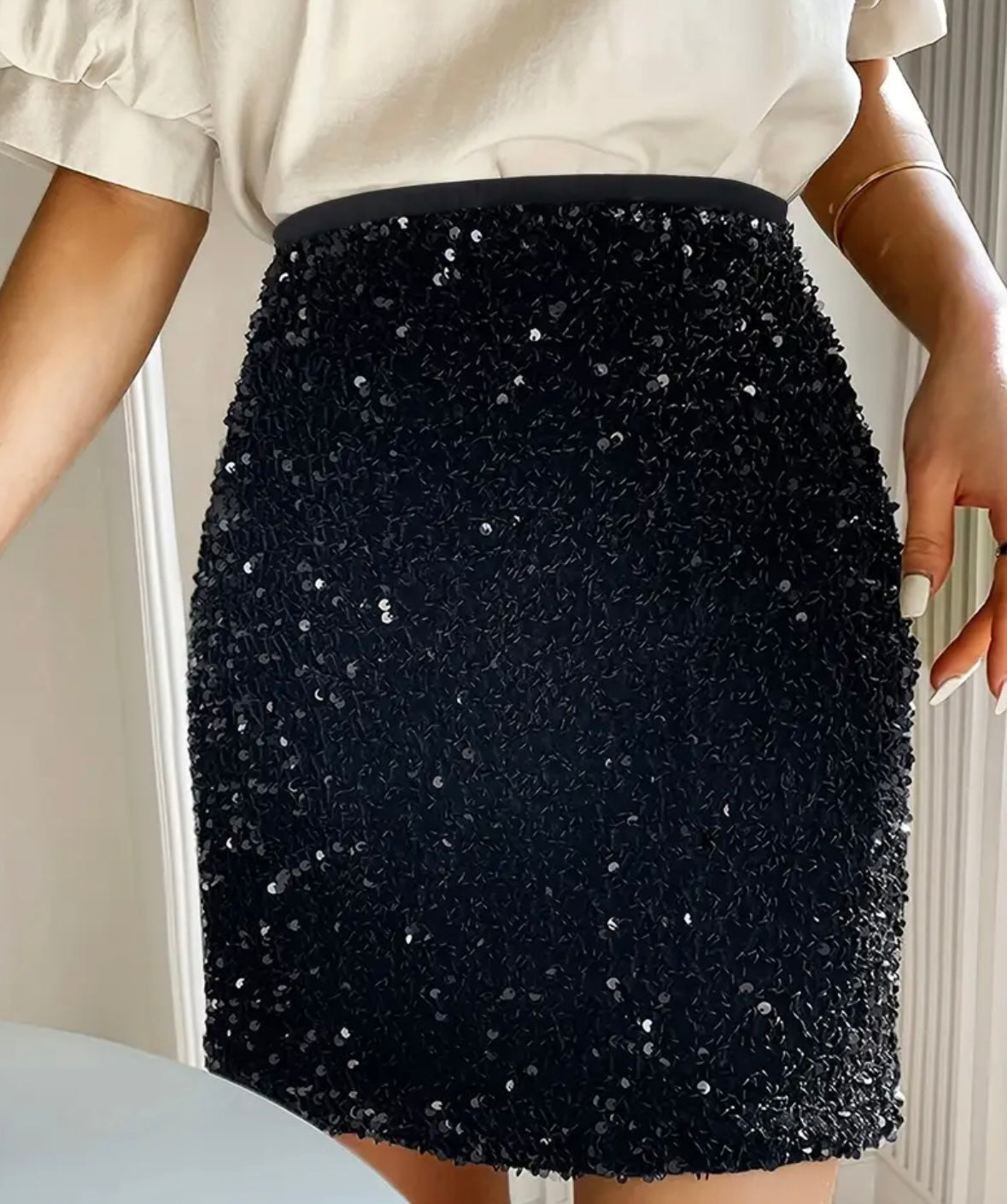 Mini High-Waist Sequin Skirt - Black