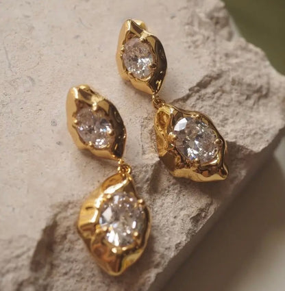 Small Irregular Drop Earrings - Golden